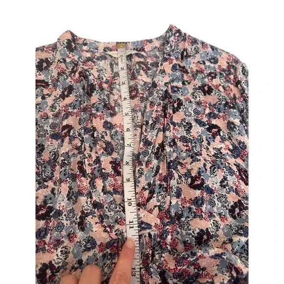 Lucky Brand Women L Floral Blouse Top Lightweight breathable cute - Picture 8 of 10